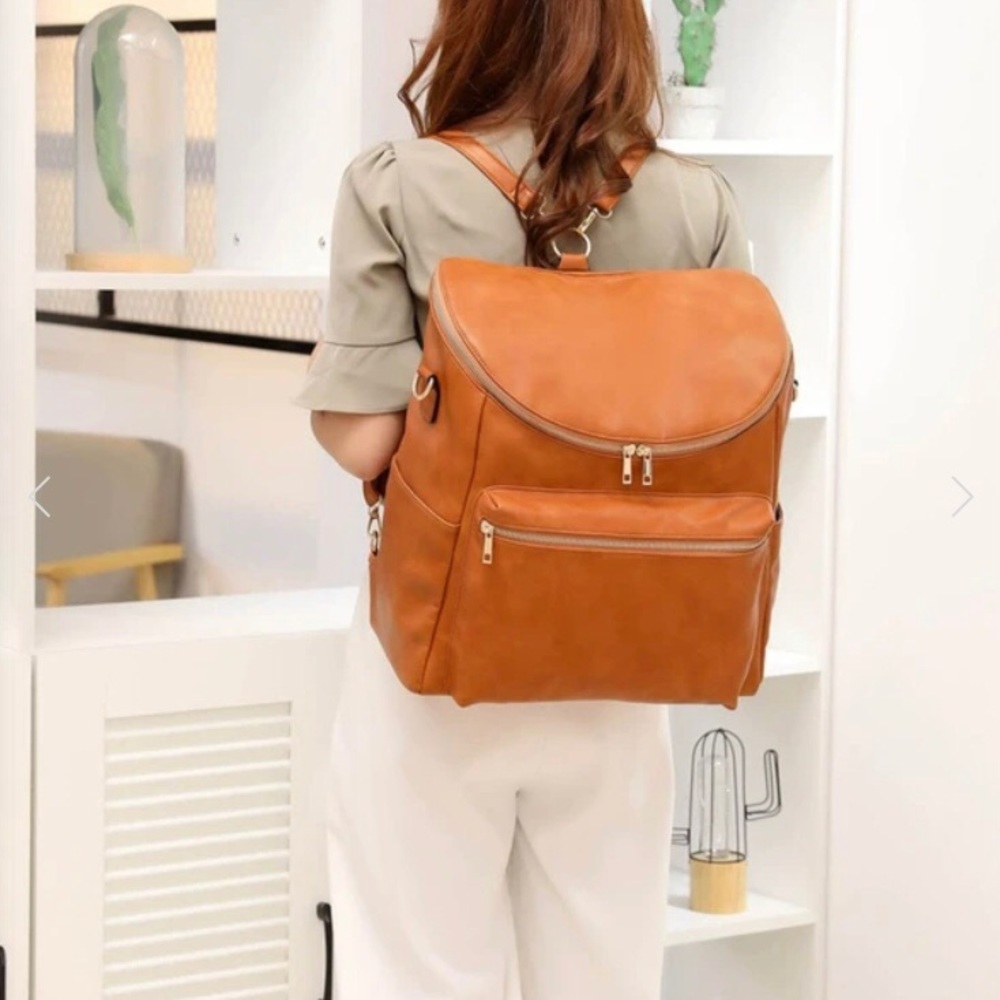 Baby Exo Vegan Leather Diaper Backpack - Picture 4 of 10